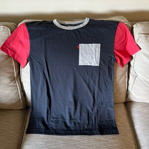 Levi’s boys size L ( 12-13) NWOT